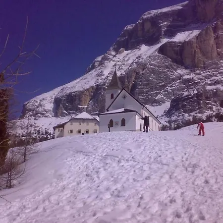 Miniappartamento Dolomiti شقة *